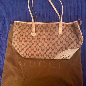Gucci tote bag!